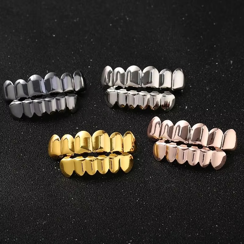 Set di Grillz per Denti Placca - Body Jewelry Real Gold recensione e prezzo
