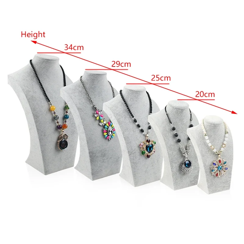 Velluto Ritratto Collana Displ - Body Jewelry Holder recensione e prezzo